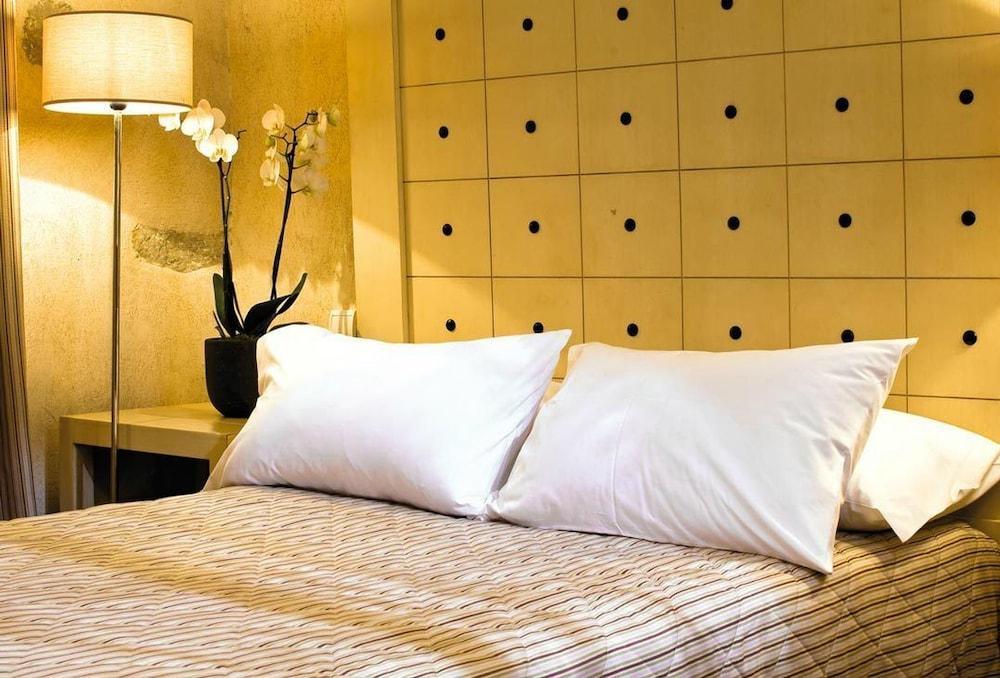 Hotel Les Remparts Mirepoix  Zewnętrze zdjęcie