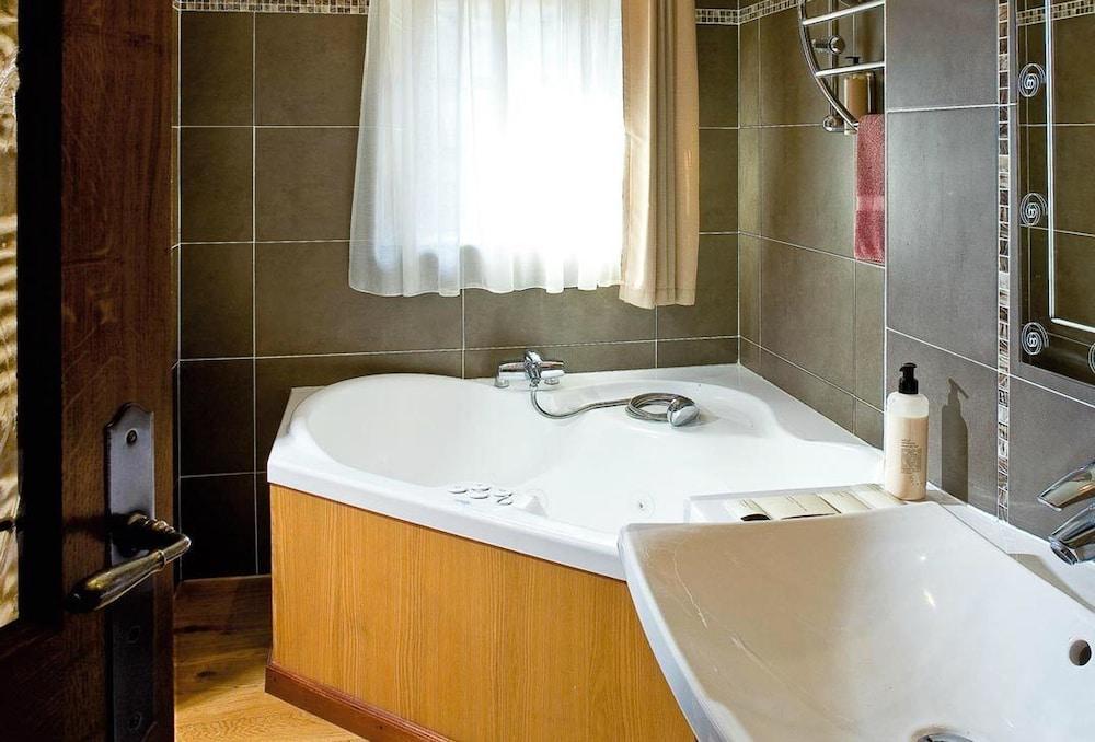 Hotel Les Remparts Mirepoix  Zewnętrze zdjęcie