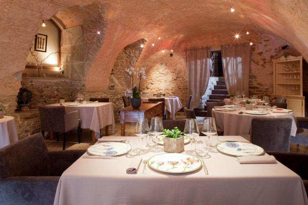 Hotel Les Remparts Mirepoix  Zewnętrze zdjęcie