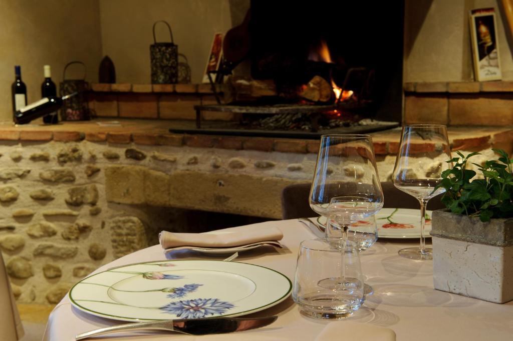 Hotel Les Remparts Mirepoix  Zewnętrze zdjęcie
